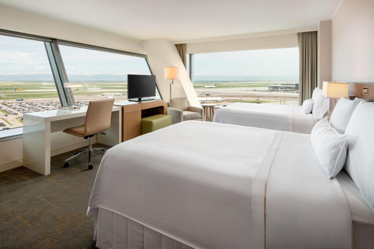 The Westin Denver International Airport Exteriör bild