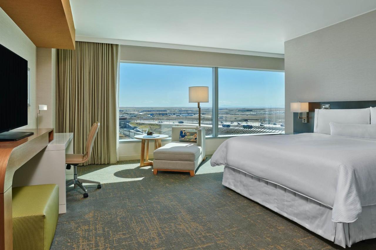 The Westin Denver International Airport Exteriör bild